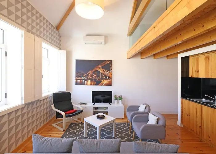 Flh Mezzanine 포르투