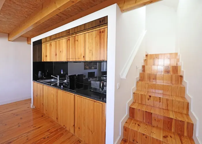 Flh Mezzanine 포르투