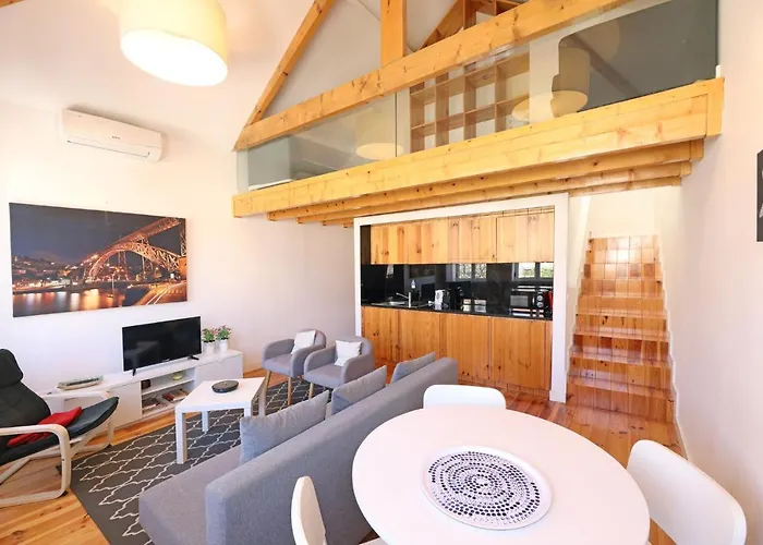 Flh Mezzanine * Porto